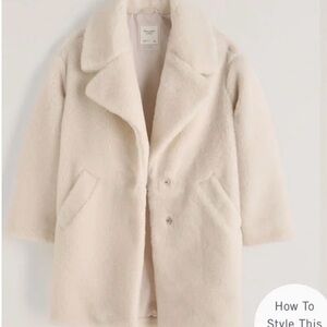 Women's Cream Teddy Coat ABERCROMBIE Size SM